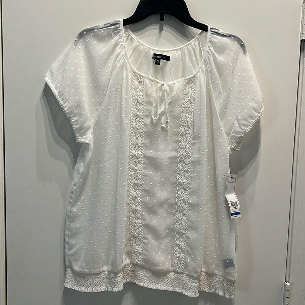 relativity Sheer poplin SS top